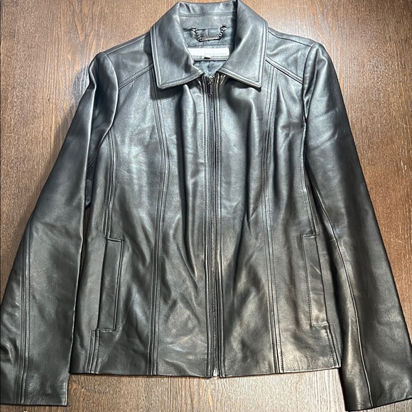 Wilsons Leather Jackets & Blazers - Wilsons Leather Women's Classic Black Jacket